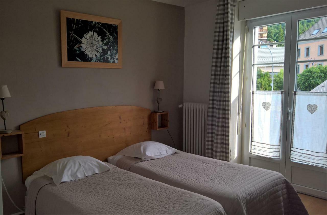 Hotel Les Fauvettes Saint-Leger-les-Melezes Zewnętrze zdjęcie
